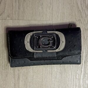 GUESS Full-sized Wallet - NWOT